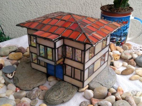 Stained_Glass_Model_House_Jewelery_Box-2
