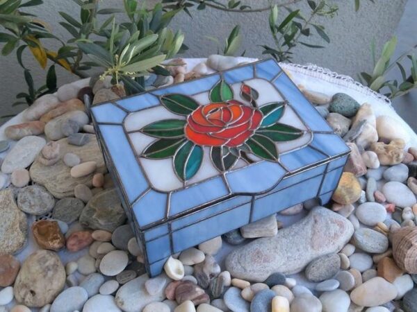 Red_Rose_Stained_Glass_Jewl_Box14